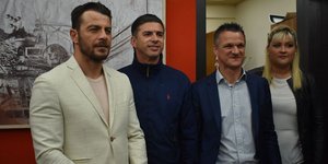 Ο Ντάνος στην παρουσίαση του βιβλίου του στη Λάρισα