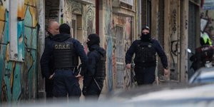 Ανδρες της ΟΠΚΕ στα Εξάρχεια / Φωτογραφία: Eurokinissi