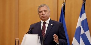 Ρατσιστική η επίθεση Πολάκη στον Στέλιο Κυμπουρόπουλο λέει ο Πατουλης