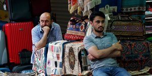 Στιγμιότυπο από το Μεγάλο Παζάρι της Κωνσταντινούπολης / Φωτογραφία: AP Images