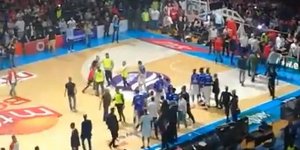 Επεισόδια σε αγώνα μπάσκετ στο Βελιγράδι