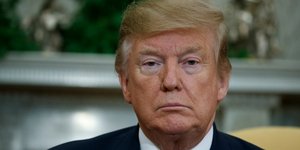 Tραμπ ΗΠΑ βλέμμα