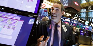 Γουόλ Στριτ Χρηματιστήριο