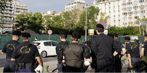 Αστυνομικοί πλάτη 