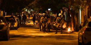 Μολότοφ στη Χαριλάου Τρικούπη