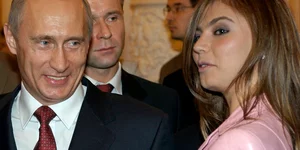 Ο Ρώσος πρόεδρος Βλαντιμίρ Πούτιν με την Αλίνα Καμπάεβα
