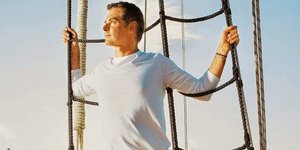 Ο πρώην υπουργός επί κυβερνήσεων Κώστα Καραμανλή σε παλιότερο φωτογράφησή του σε ιστιοπλοϊκό