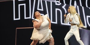 Η Αμερικανίδα μπαλαρίνα στη σκηνή της Eurovision