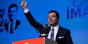 Ο Εκρέμ Ιμάμογλου