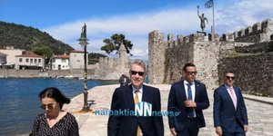 Ο αμερικανός πρέσβης στη Ναύπακτο