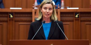 Η Φεντερίκα Μογκερίνι στη Βουλή