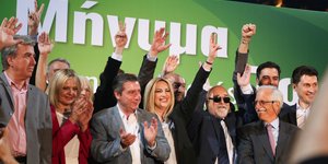 Η Φώφη Γεννηματά ζητάει από τον Αλέξη Τσίπρα να ορίσει τώρα ημερομηνία εκλογών