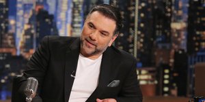 Ο Γρηγόρης Αρναούτογλου από την εκπομπή 2Night Show στον ΑΝΤ1