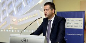 Ο Γρηγόρης Τάσιος, πρόεδρος της Πανελλήνιας Ομοσπονδίας Ξενοδόχων