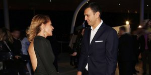 Η Τζένη Μπαλατσινού με τον Βασίλη Κικίλια