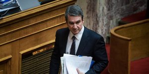 Ο πρώην υπουργός, Ανδρέας Λοβέρδος στη Βουλή