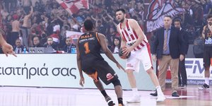 Ο Παπανικολάου του Ολυμπιακού