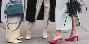 Γυναικεία πόδια 