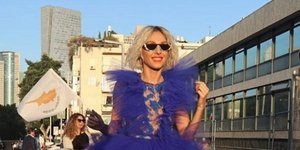 Η Τάμτα με μπλε φόρεμα των Mi-Ro