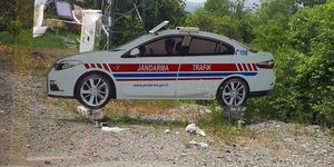 Τα χάρτινα περιπολικά της τροχαίας στην Τουρκία