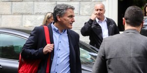 Ο Ευκλείδης Τσακαλώτος στο Μαξίμου