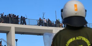 Επεισόδια στον Βόλο ανάμεσα σε οπαδούς του ΠΑΟΚ και της ΑΕΚ