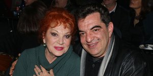 Ο Κώστας Ευριπιώτης και η Χρυσούλα Διαβάτη που έπαιξαν μαζί στη σειρά «Της Ελλάδος τα παιδιά»