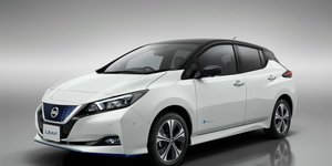 Το Nissan LEAF διαθέσιμο σε νέες εκδόσεις