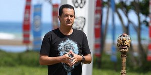 Ο Ατζούν Ιλιτζαλί στο Survivor μιλάει