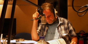 Ο δημοσιογράφος Βασίλης Αδαμόπουλος