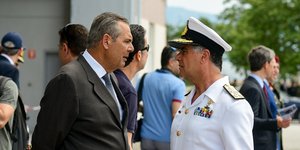 Αγνώριστος ο Πάνος Καμμένος μετά από δίαιτα και αισθητική επέμβαση