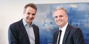 Ο Κυριάκος Μητσοτάκης με τον Βασίλη Ανδρικόπουλο