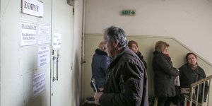 Ασφαλισμένοι ΕΟΠΥΥ στη σειρά