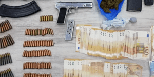 Οσα εντόπισε η ΕΛ.ΑΣ. στην Πάτρα στην κατοχή των δύο συλληφθέντων