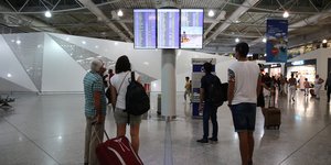 Καθυστερήσεις στο «Ελ. Βενιζέλος» λόγω κακοκαιρίας