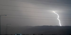 Κεραυνοί στην ημέρα των εκλογών