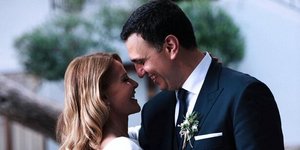 Βασίλης Κικίλιας Τζένη Μπαλατσινού στο γάμο τους