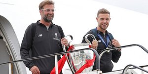 Η Λίβερπουλ με το τρόπαιο του Champions League