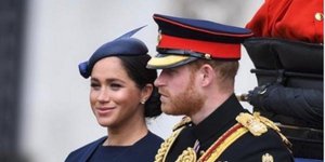 Η Μέγκαν Μαρκλ με τον πρίγκιπα Χάρι στην εκδήλωση Trooping The Colour