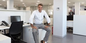 Ο Κυριάκος Μητσοτάκης στα γραφεία της ΝΔ