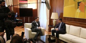 Ο Αλέξης Τσίπρας και ο Κυριάκος Μητσοτάκης 