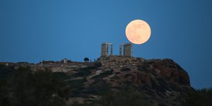Πανσέληνος στο Σούνιο