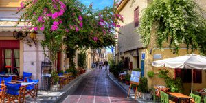 Βόλτα στην Πλάκα 