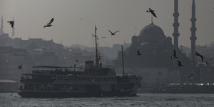 Πλοίο στον Βόσπορο