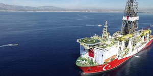 Το πλωτό γεωτρύπανο «Πορθητής» 