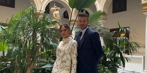 H Bικτόρια Μπέκαμ και ο Ντέιβιντ Μπέκαμ στο γάμο του Σέρχιο Ράμος