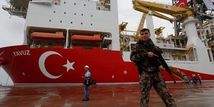 Το νέο πλωτό γεωτρύπανο που στέλνει η Τουρκία στην Κύπρο