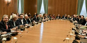 Υπουργικό συμβούλιο Συριζα συνεδριάζει