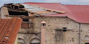 Εφυγε η στέγη από τον ναό στην Πορταριά