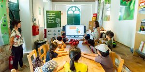 Δωρεά τροφίμων στο summer camp της Actionaid έκανε η ΑΒ Βασιλόπουλος